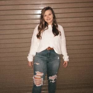 Meet your Posher, Avery